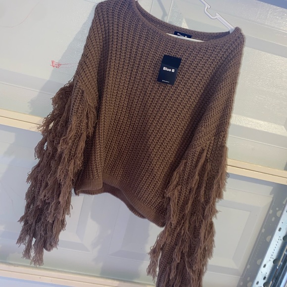 Sweater - Picture 3 of 3